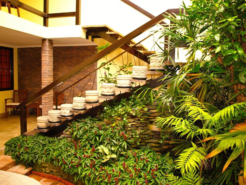Hotel The Palm House Inn Сан-Хосе Экстерьер фото